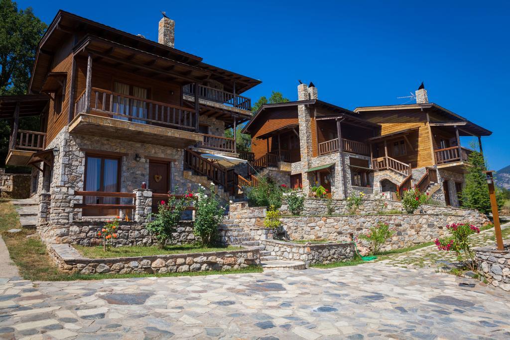 Efharis Filoxenon Apartment Фенеос Стая снимка