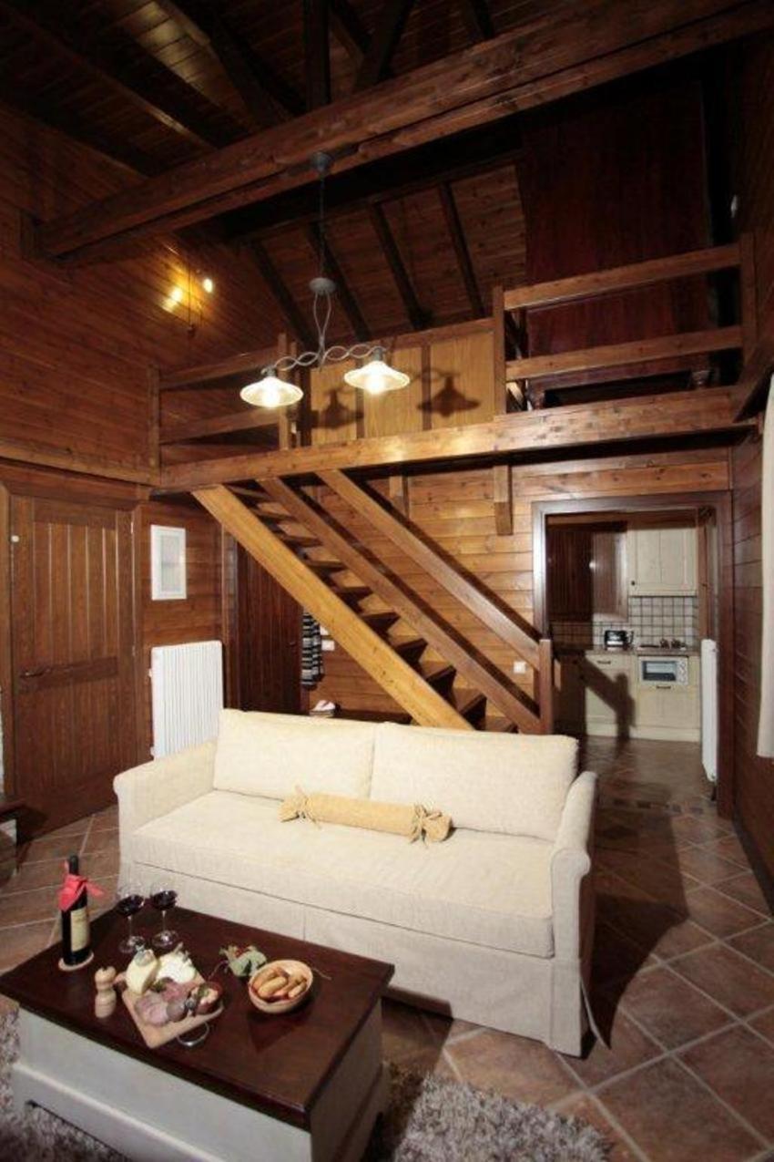 Efharis Filoxenon Apartment Фенеос Екстериор снимка